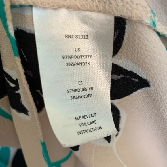 ✨c&e Cold Shoulder Floral Blouse - Picture 5 of 5